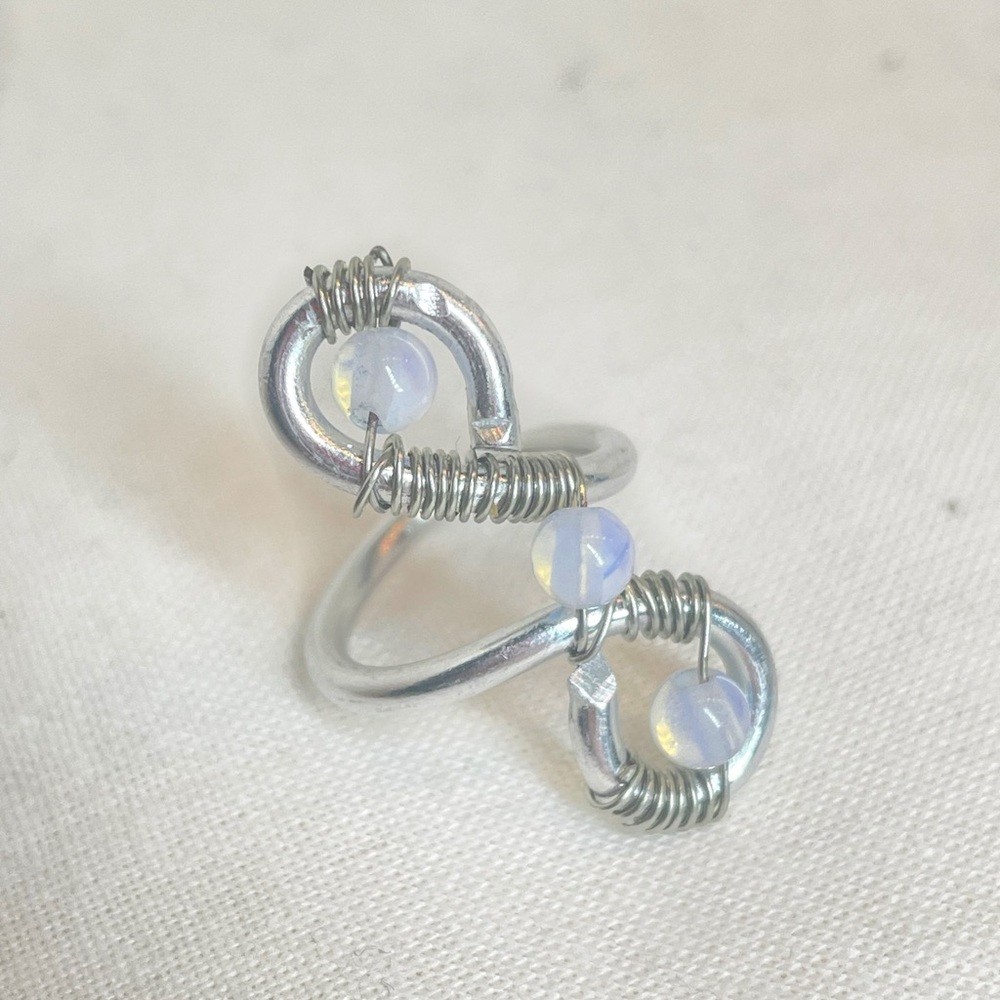 Elegant Silver Wire Wrapped Ring - image 2